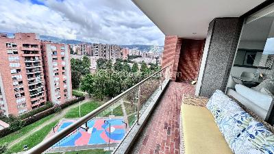 Apartamento de 3 alcobas en venta en Colina Campestre Athenas, Bogotá, 220 m² · foto 2 de 20