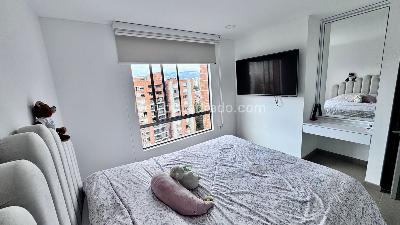 Apartamento de 3 alcobas en venta en Colina Campestre Athenas, Bogotá, 220 m² · foto 6 de 20