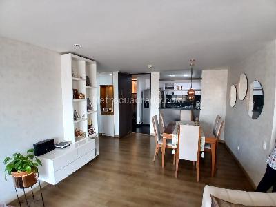 Apartamento de 3 alcobas en venta en Mazuren Colina, Bogotá, 118 m² · foto 3 de 20