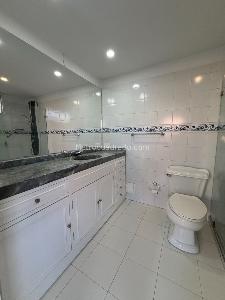 Apartamento en venta en Santa Barbara Central, Bogotá · foto 11 de 20