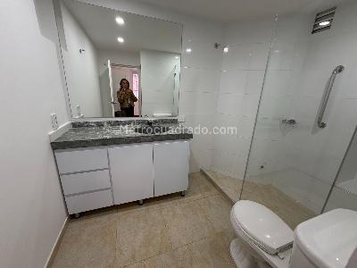 Apartamento en venta en Santa Barbara Central, Bogotá · foto 13 de 20