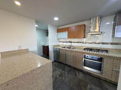 Apartamento en venta en Santa Barbara Central, Bogotá · foto 17 de 20