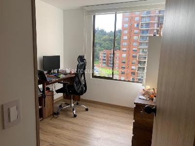Apartamento de 3 alcobas en venta en Gratamira Campestre, Bogotá, 103 m² · foto 16 de 20