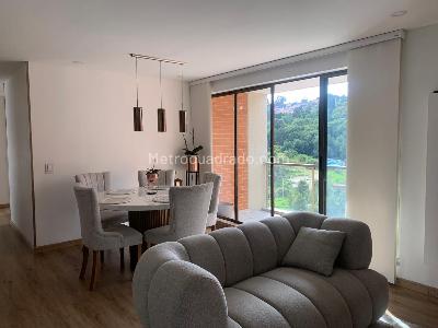 Apartamento de 3 alcobas en venta en Gratamira Campestre, Bogotá, 103 m² · foto 2 de 20