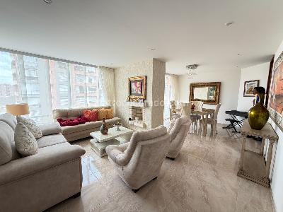 Apartamento de 3 alcobas en venta en Colina Campestre, Bogotá, 140 m² · foto 1 de 20