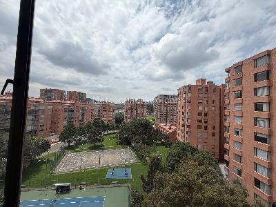 Apartamento de 3 alcobas en venta en Colina Campestre, Bogotá, 140 m² · foto 8 de 20