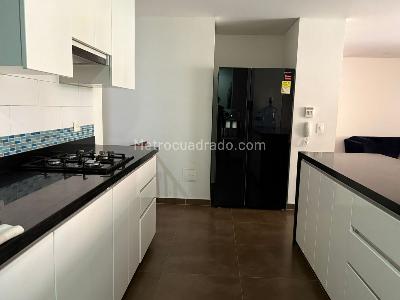 Apartamento de 3 alcobas en venta en Alejandria, Bogotá, 144 m² · foto 2 de 18