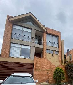 House for rent in COLINA GRATAMIRA, Bogotá