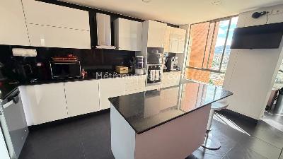 Apartamento de 3 alcobas en venta en Colina Campestre, Bogotá, 182 m² · foto 15 de 20