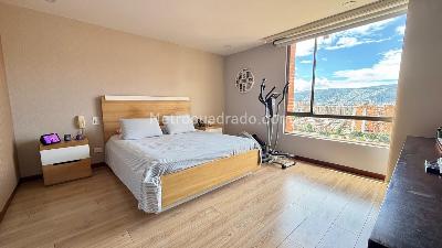Apartamento de 3 alcobas en venta en Colina Campestre, Bogotá, 182 m² · foto 8 de 20