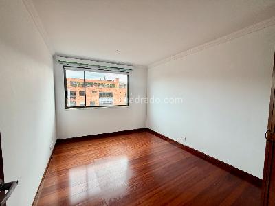 Apartamento de 3 alcobas en venta en Colina Campestre Athenas, Bogotá, 147 m² · foto 15 de 20