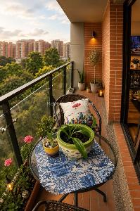 Apartamento de 3 alcobas en venta en Colina Campestre, Bogotá, 77 m² · foto 2 de 20