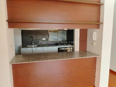 Apartamento de 2 alcobas en venta en Mazuren Colina, Bogotá, 70 m² · foto 12 de 19