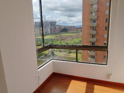 Apartamento de 2 alcobas en venta en Mazuren Colina, Bogotá, 70 m² · foto 14 de 19