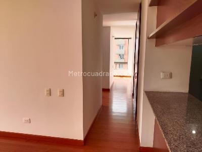 Apartamento de 2 alcobas en venta en Mazuren Colina, Bogotá, 70 m² · foto 11 de 19