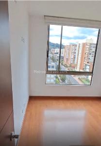 Apartamento de 2 alcobas en venta en Mazuren Colina, Bogotá, 70 m² · foto 9 de 19
