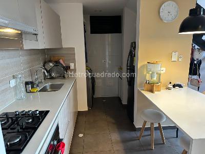 Apartamento de 1 alcoba en venta en Mazuren Colina, Bogotá, 65 m² · foto 2 de 20
