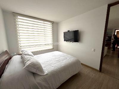 Apartamento de 1 alcoba en venta en Mazuren Colina, Bogotá, 57 m² · foto 6 de 17