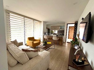 Apartamento de 1 alcoba en venta en Mazuren Colina, Bogotá, 57 m² · foto 2 de 17