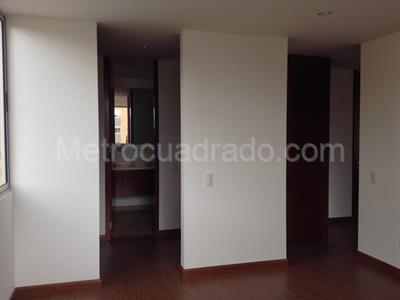 Apartamento en venta en Pinares De Chía, Chía · foto 8 de 19