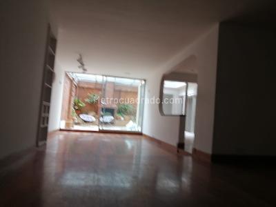 Apartamento en venta en La Porciuncula, Bogotá · foto 3 de 19
