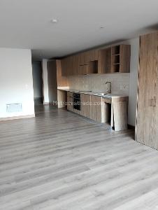 Apartaestudio en venta en Chico Santa Barbara, Bogotá, 44 m² · foto 2 de 18