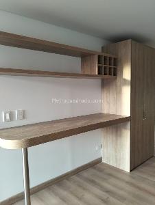 Apartaestudio en venta en Chico Santa Barbara, Bogotá, 44 m² · foto 15 de 18