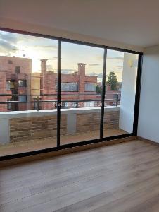 Apartaestudio en venta en Chico Santa Barbara, Bogotá, 44 m² · foto 8 de 18