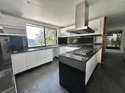 Casa de 3 alcobas en venta en Arboreto, La Calera, 260 m² · foto 4 de 19