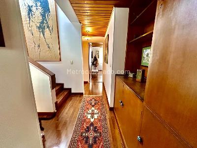 Apartamento en venta en Las Rosales, Bogotá · foto 4 de 11