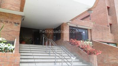 Apartamento en venta en Santa Barbara, Bogotá · foto 2 de 20
