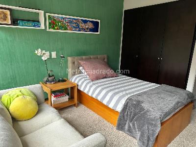 Apartamento de 3 alcobas en venta en Los Rosales Chico, Bogotá, 200 m² · foto 8 de 18