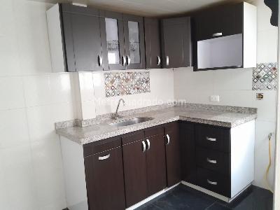 Casa de 4 alcobas en venta en Fontibon Batavia, Bogotá, 120 m² · foto 3 de 13