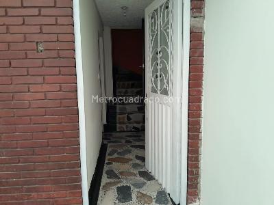 Casa de 4 alcobas en venta en Fontibon Batavia, Bogotá, 120 m² · foto 7 de 13