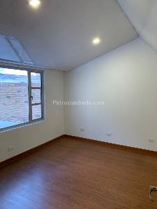 Casa de 5 alcobas en venta en Modelia Occidental, Bogotá, 200 m² · foto 11 de 12
