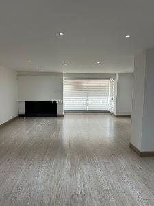 Apartamento de 3 alcobas en venta en Molinos Norte, Bogotá, 200 m² · foto 2 de 20