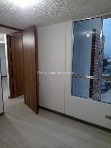 Apartamento de 2 alcobas en venta en Fontibon Brisas Aldea, Bogotá, 41 m² · foto 3 de 13