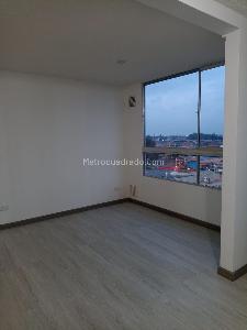 Apartamento de 2 alcobas en venta en Fontibon Brisas Aldea, Bogotá, 41 m² · foto 8 de 13