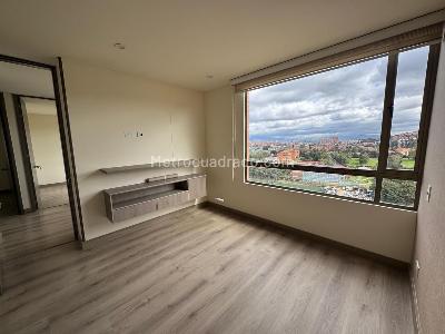Apartamento de 3 alcobas en venta en Colina Campestre, Bogotá, 85 m² · foto 13 de 16