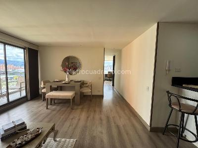 Apartamento de 3 alcobas en venta en Colina Campestre, Bogotá, 85 m² · foto 2 de 16