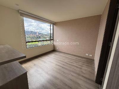 Apartamento de 3 alcobas en venta en Colina Campestre, Bogotá, 85 m² · foto 9 de 16