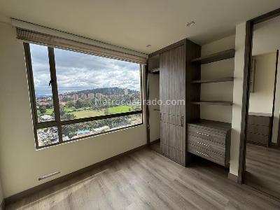 Apartamento de 3 alcobas en venta en Colina Campestre, Bogotá, 85 m² · foto 8 de 16