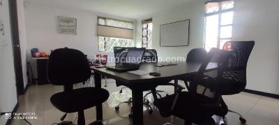 Casa de 5 alcobas en venta en Alhambra, Bogotá, 307 m² · foto 17 de 20