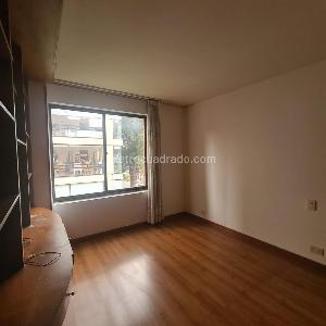 Apartamento de 3 alcobas en venta en Santa Barbara Central, Bogotá, 196 m² · foto 11 de 19