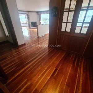 Apartamento de 3 alcobas en venta en Santa Barbara Central, Bogotá, 196 m² · foto 5 de 19