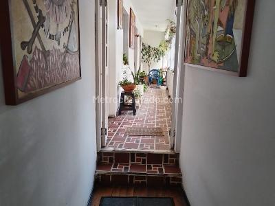 Casa en venta en La Candelaria, Bogotá · foto 3 de 20