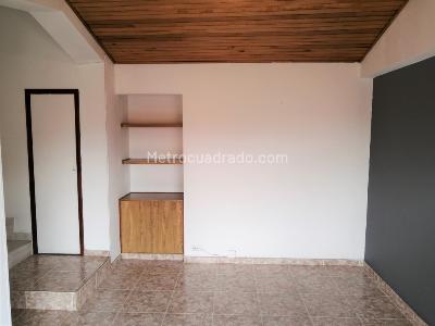 Apartamento en venta en Mazuren, Bogotá · foto 5 de 17
