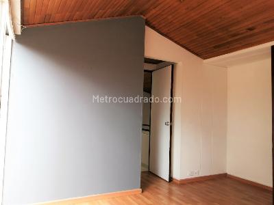 Apartamento en venta en Mazuren, Bogotá · foto 8 de 17