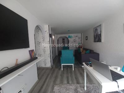 Apartamento en venta en Britalia, Bogotá · foto 5 de 10