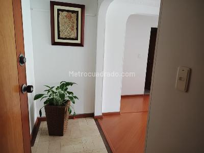 Apartamento en venta en Lisboa, Bogotá · foto 2 de 13